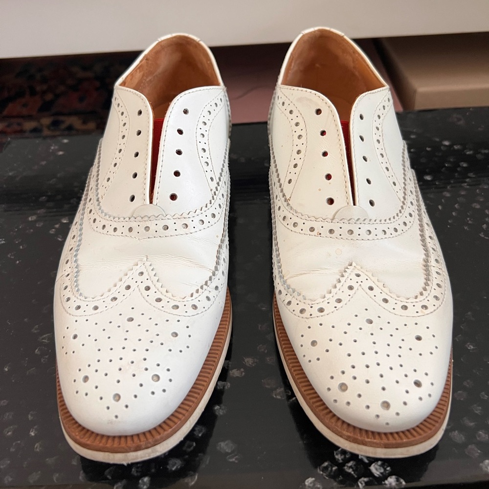 Rag & Bone white wing tip leather slip on shoe Size 9